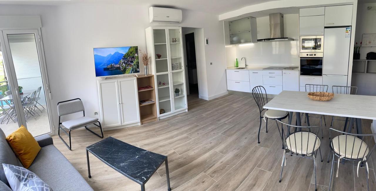 Delux Appartement Salou Buitenkant foto